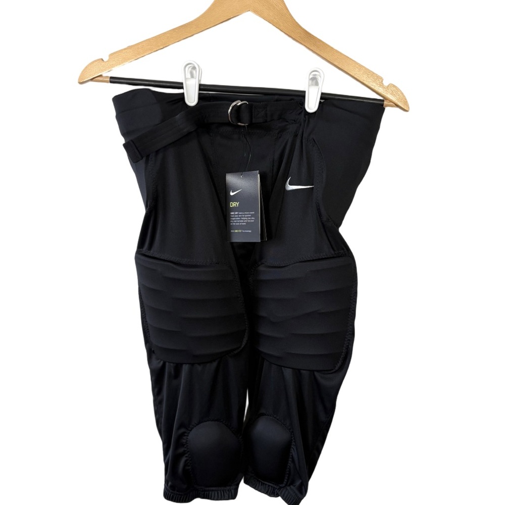Nike Dri-Fit Boys Padded Football Pants Black XL NWT